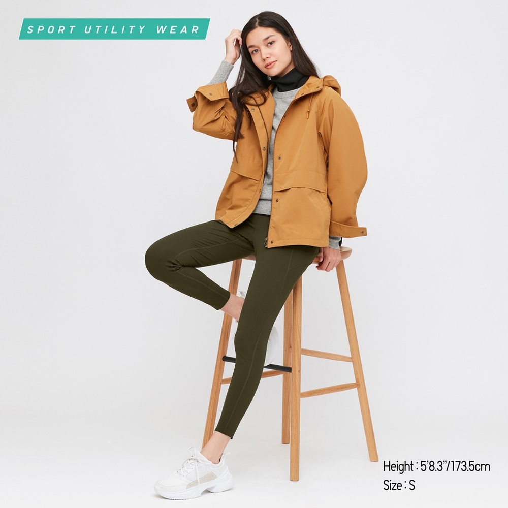Uniqlo Dark Green Airism Leggings